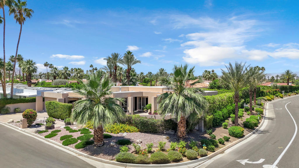 75984 Altamira Drive