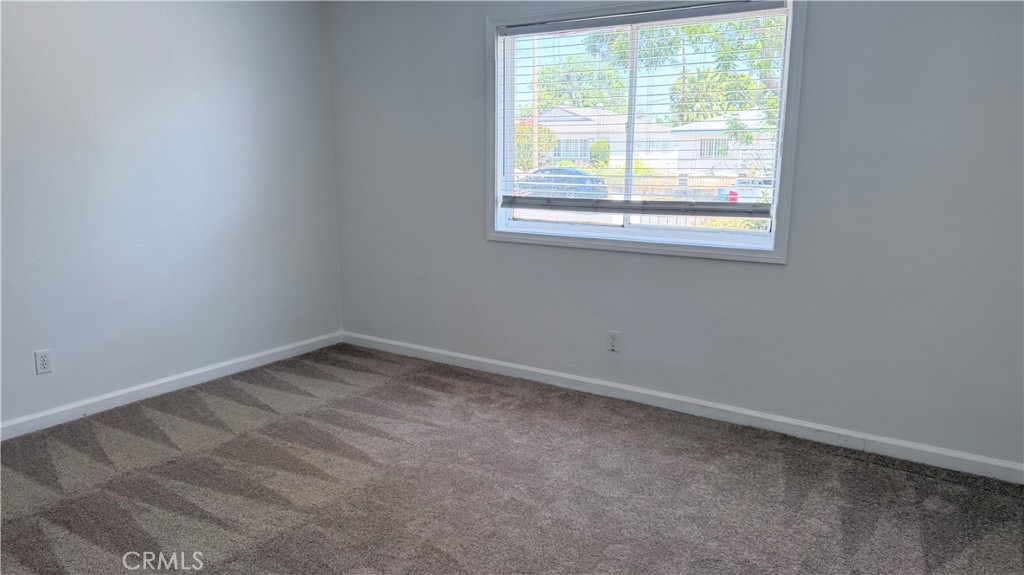 2702 W Maywood, Santa Ana CA 92704 - Photo 8
