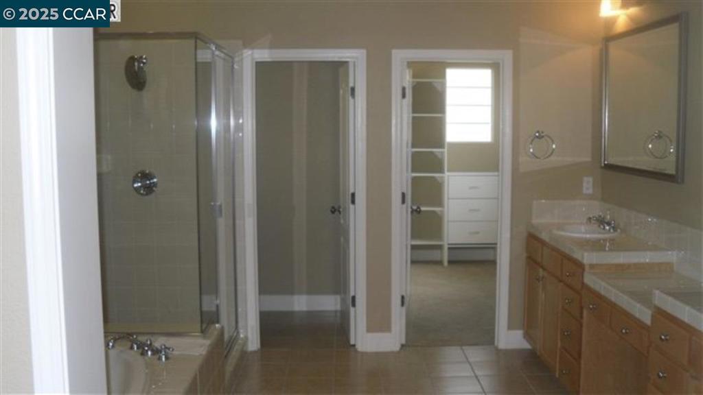 WINDEMERE - Residential Lease