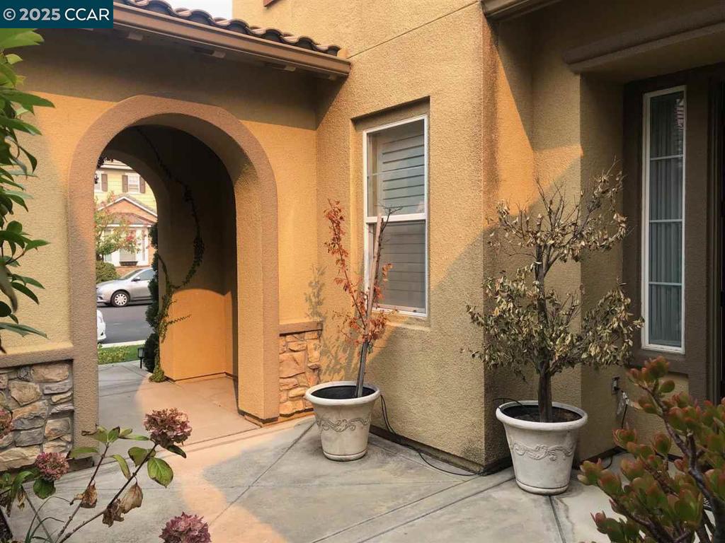 WINDEMERE - Residential Lease