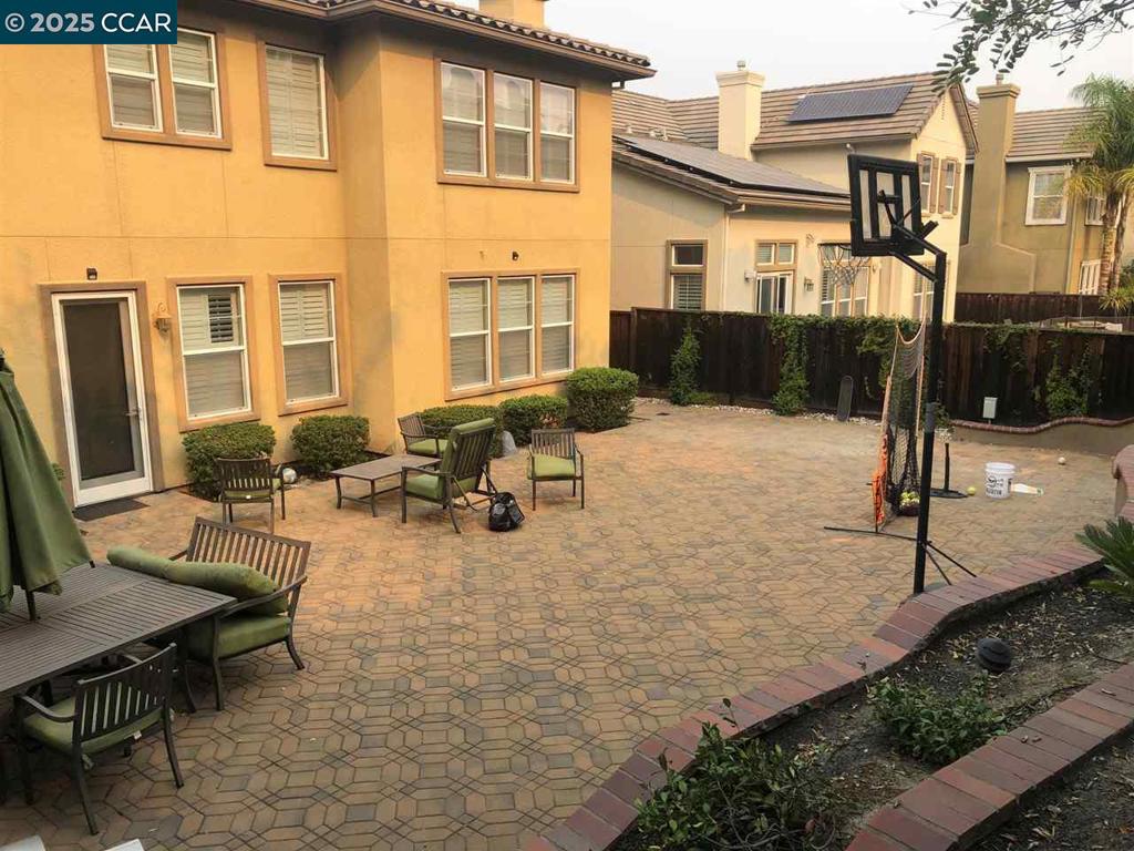 WINDEMERE - Residential Lease