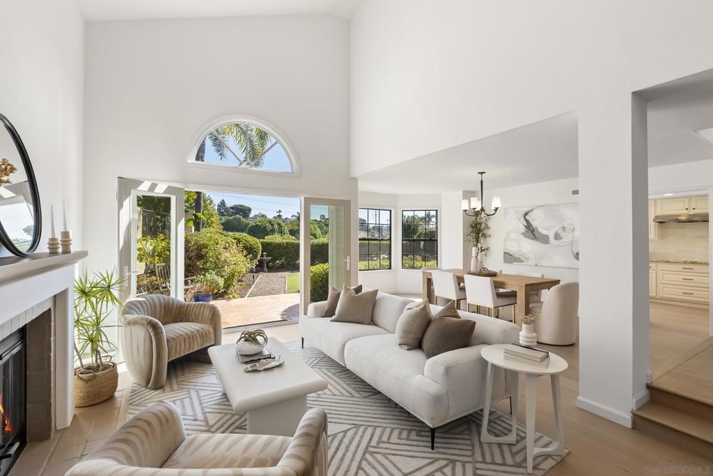 Del Mar - Residential