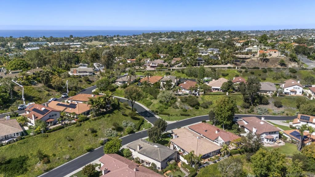 Del Mar - Residential