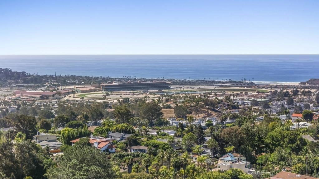 Del Mar - Residential
