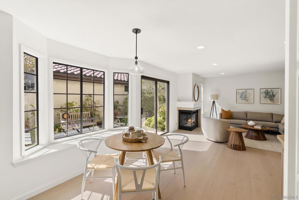 Del Mar - Residential