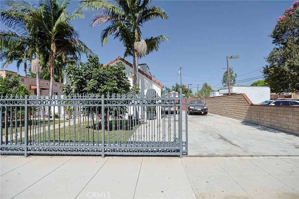2811 Lexington AVE, El Monte CA 91733