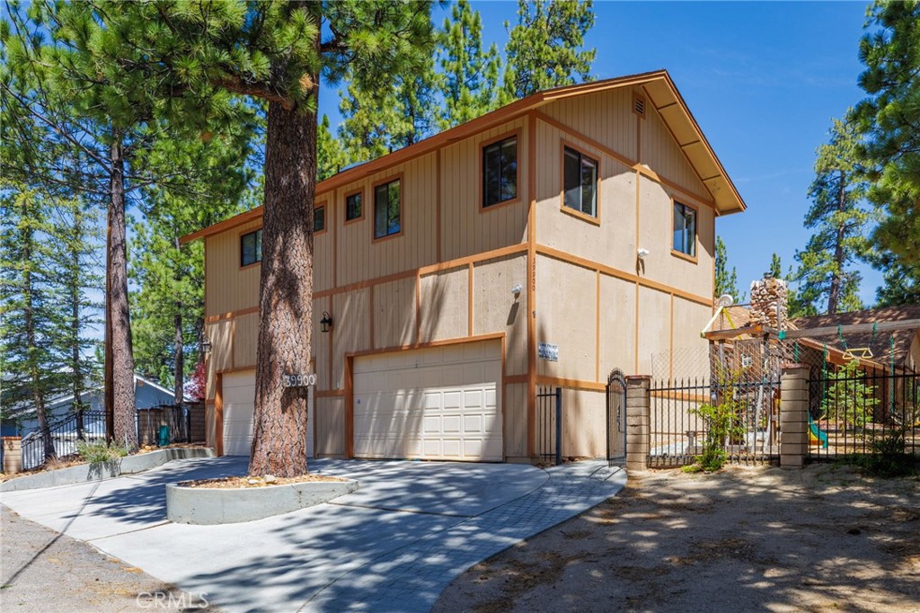 39900 Lakeview