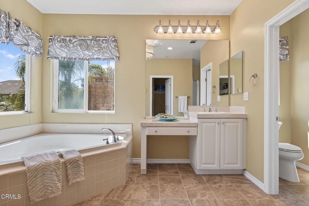 Victoria Estates River Glen 1 - 523401 - Residential