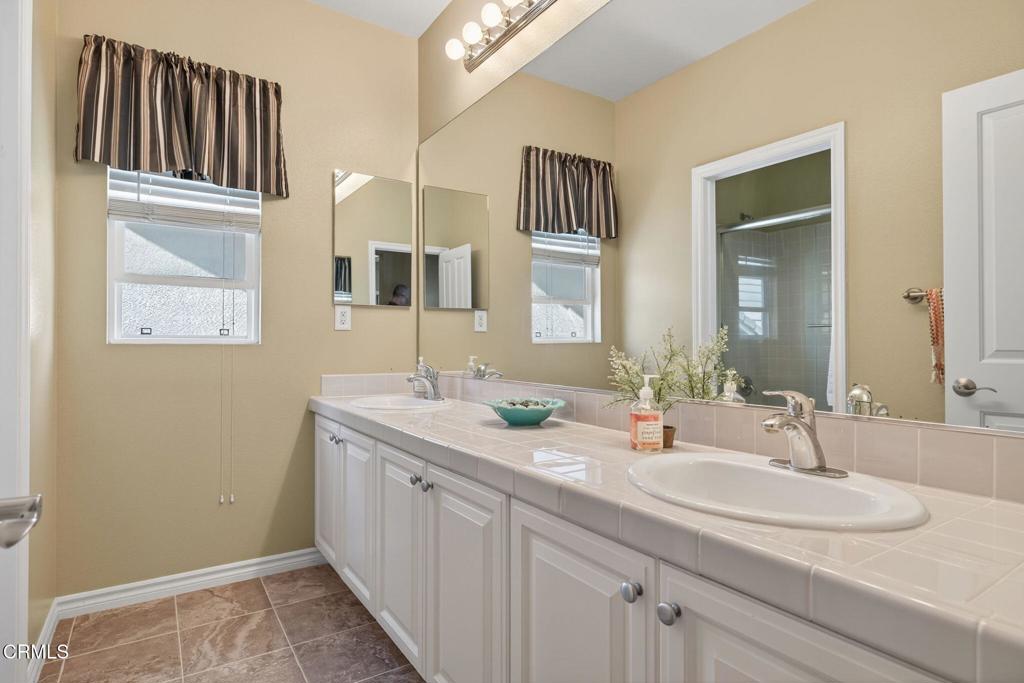 Victoria Estates River Glen 1 - 523401 - Residential