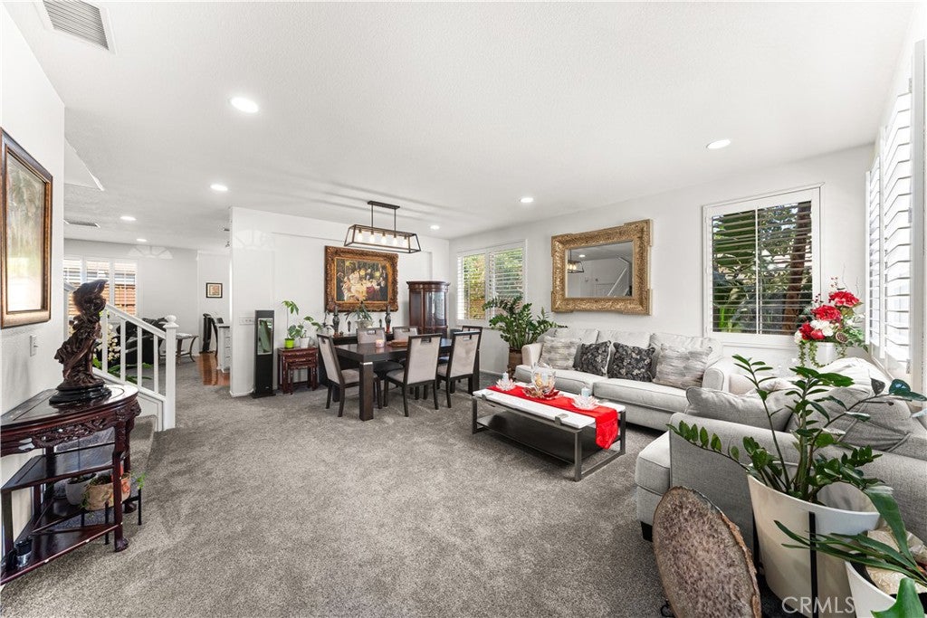 9476 Glenaire Court
