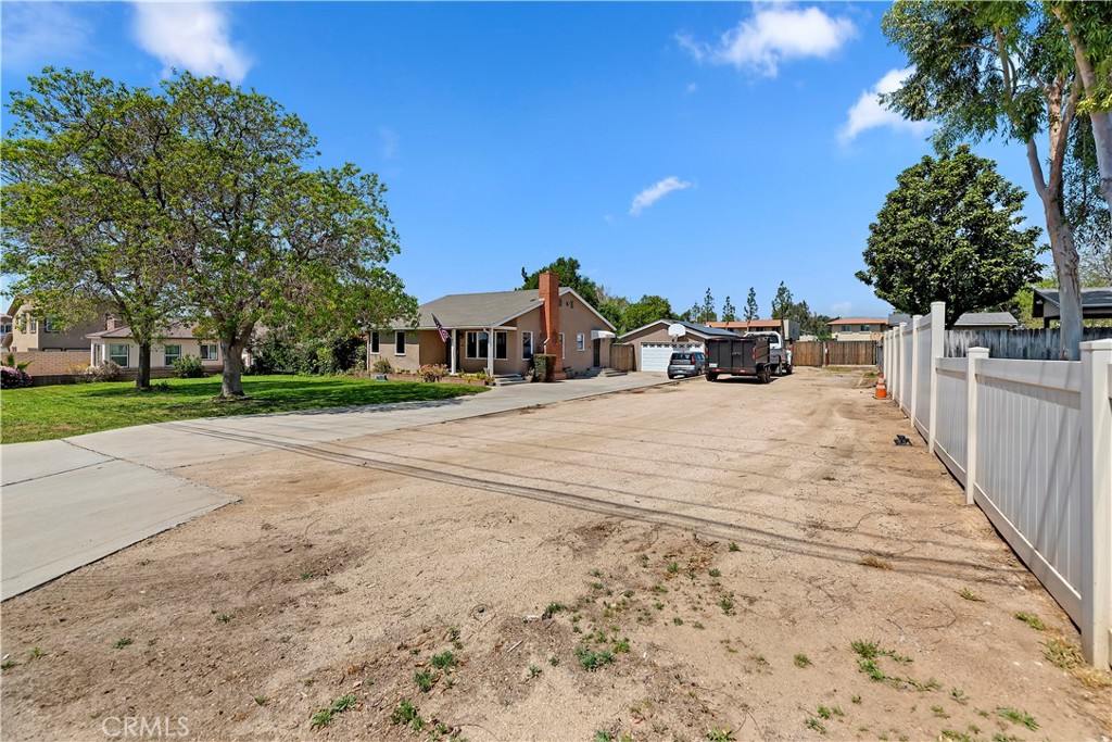 22432 Van Buren Street