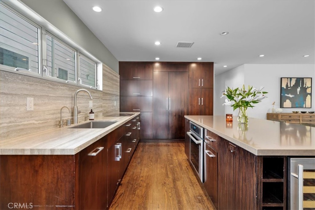 1049 14th Street
