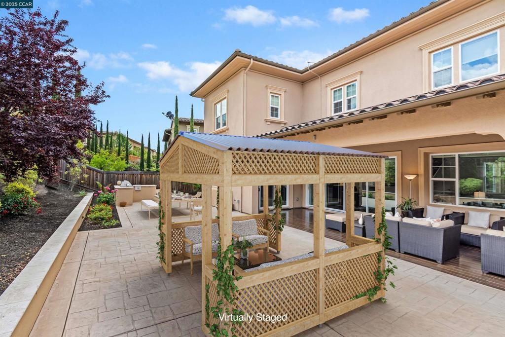 listing image 130726067796334490787