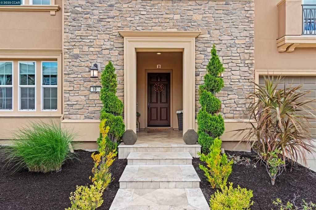 listing image 130728020274431101956