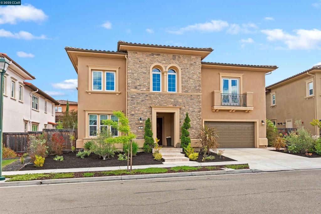 listing image 130722850412391849176