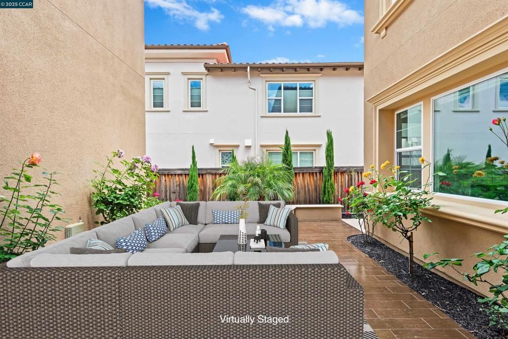 listing image 130721357617608067042