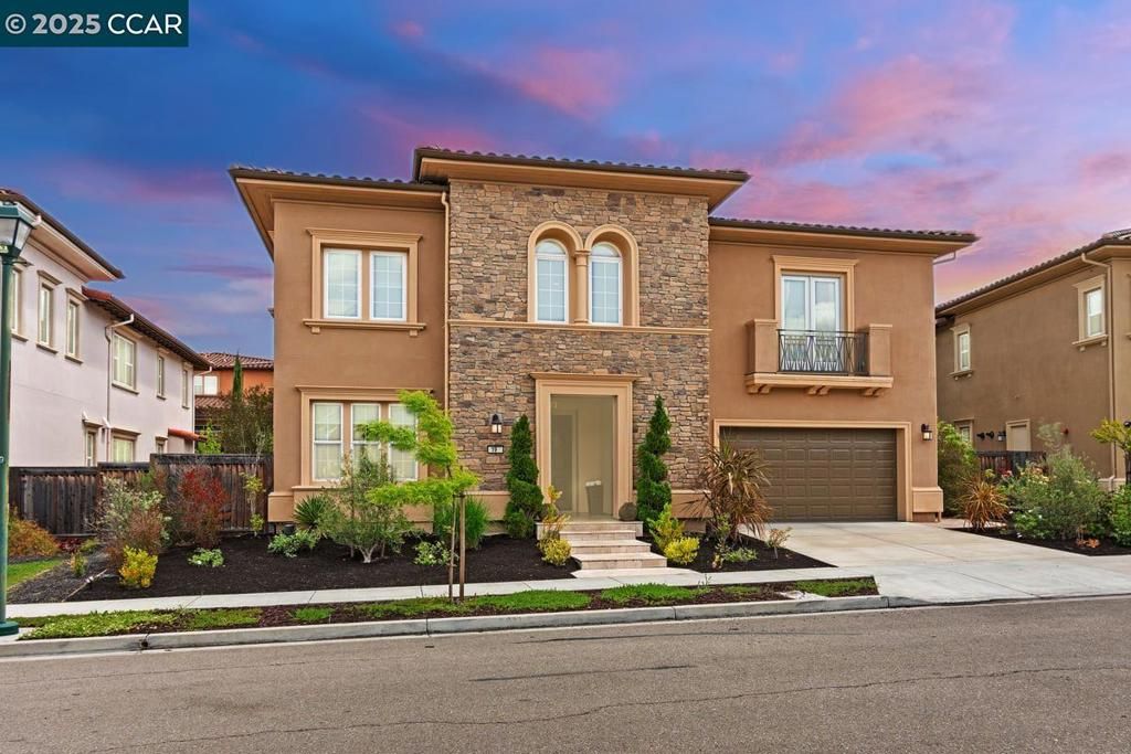 listing image 130725215257023408705