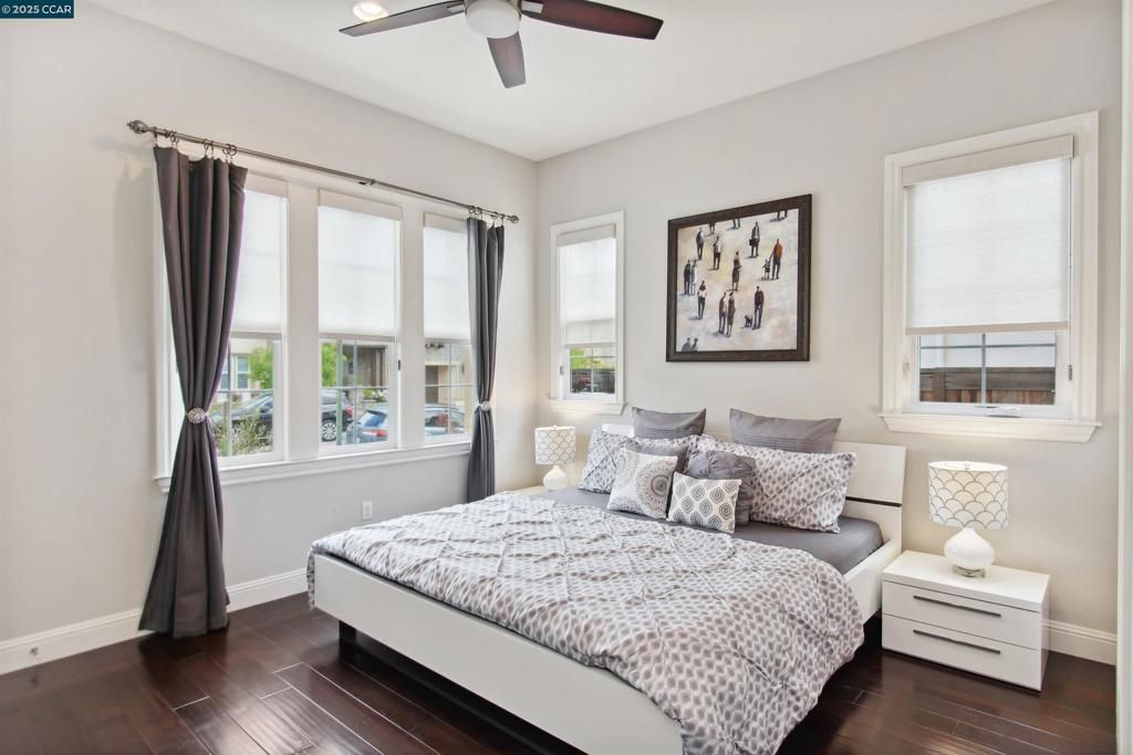 listing image 130723393804046762034