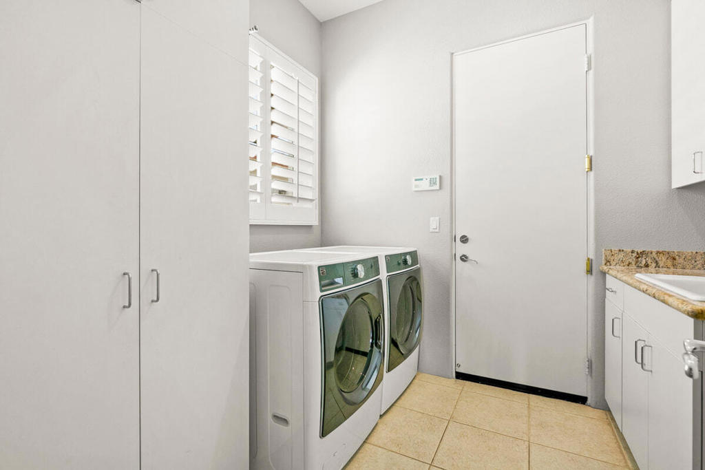 Rancho La Quinta CC - Residential Lease