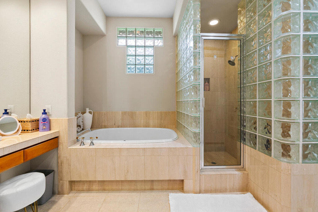 Rancho La Quinta CC - Residential Lease