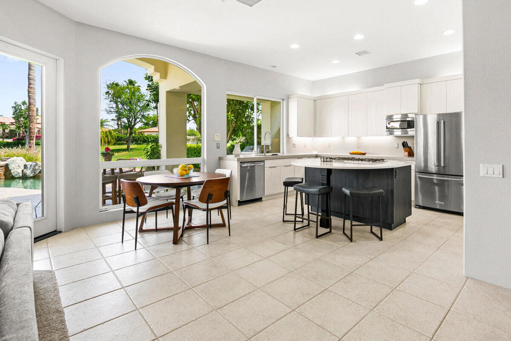 Rancho La Quinta CC - Residential Lease