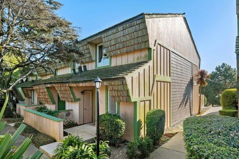 Photo of 2625 Duhallow Way, South San Francisco, CA 94080 (MLS # ML82031469)