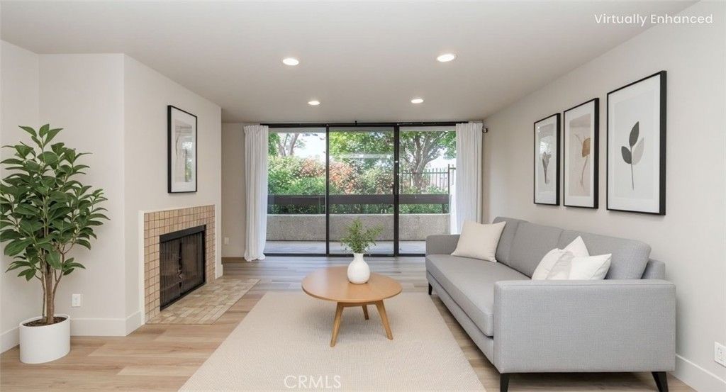 Photo of 1900 Vine #214, Hollywood, CA 90068 (MLS # SR25248327)