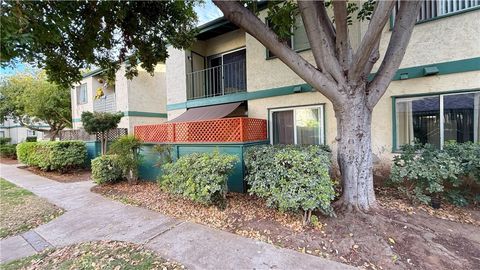 Photo of 1811 E Grand Ave, Escondido, CA 92027 (MLS # SW26077107)