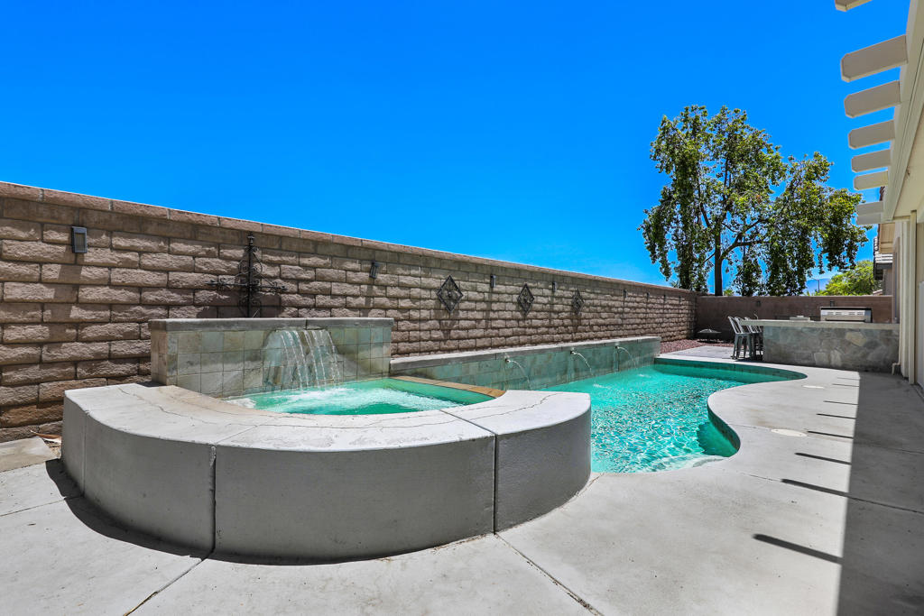 Montego Dunes - Residential Lease