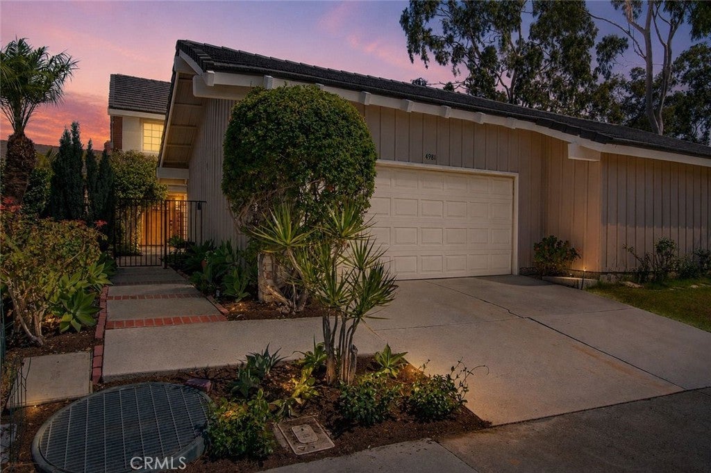 4981 Paseo Segovia, Irvine CA 92603 - Photo 52