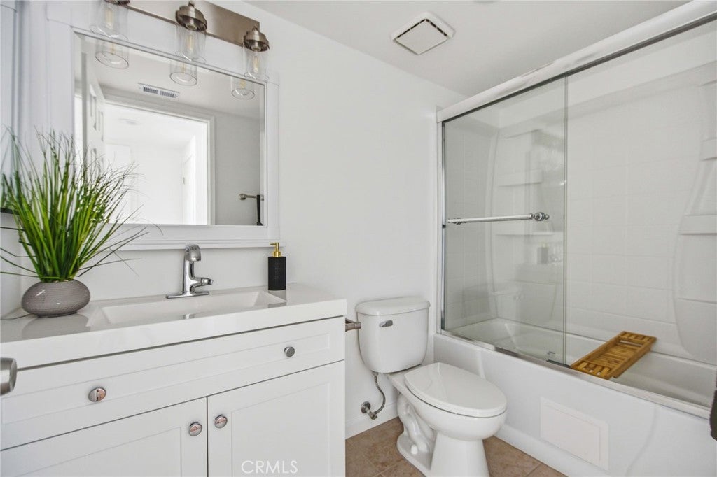 4981 Paseo Segovia, Irvine CA 92603 - Photo 37