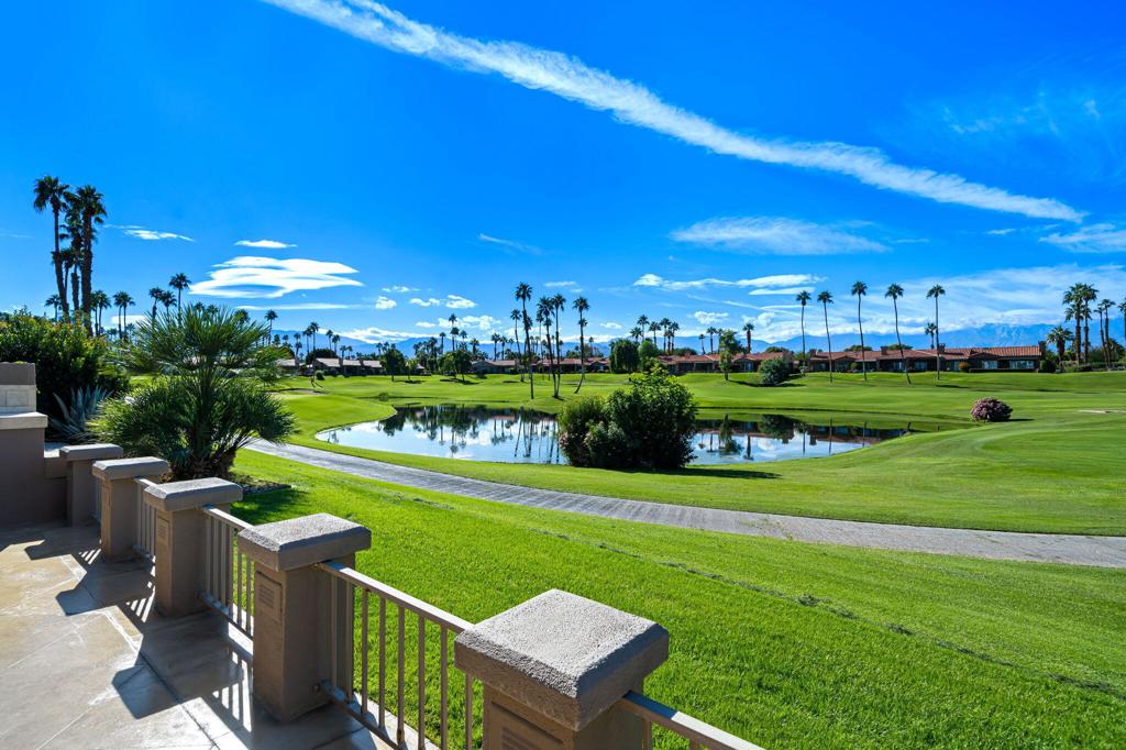 38263 Plumosa Circle