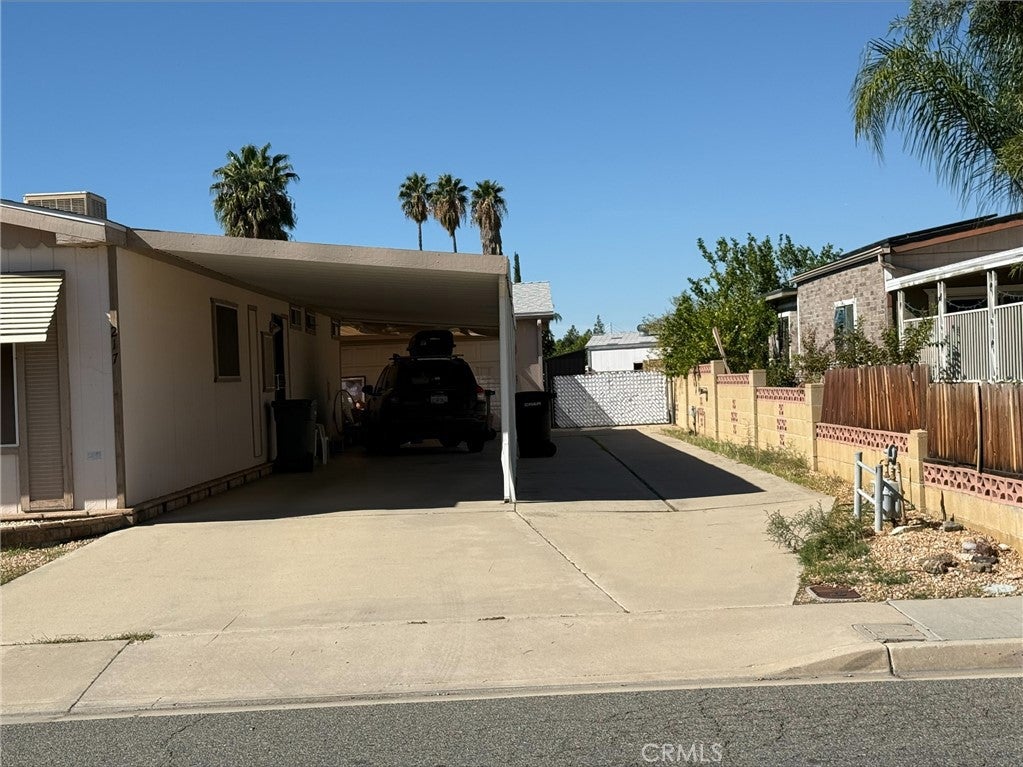 217 Flora Vista