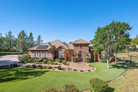 15034 Huntington Gate Dr Poway CA 92064