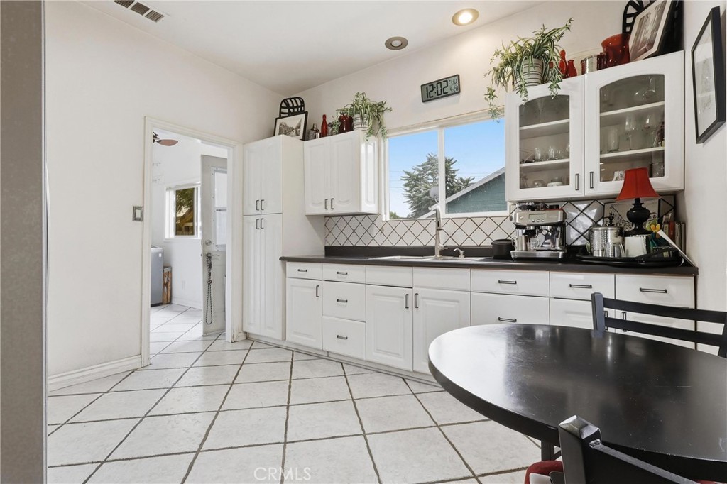 118 W 84th