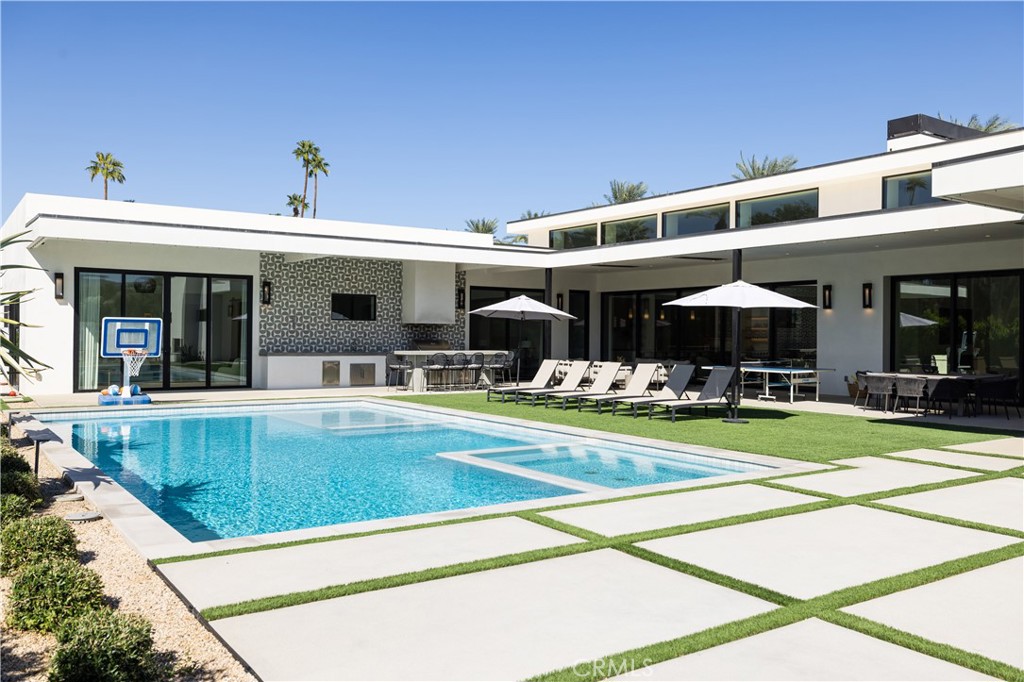 Tamarisk C.C. (32186) - Residential