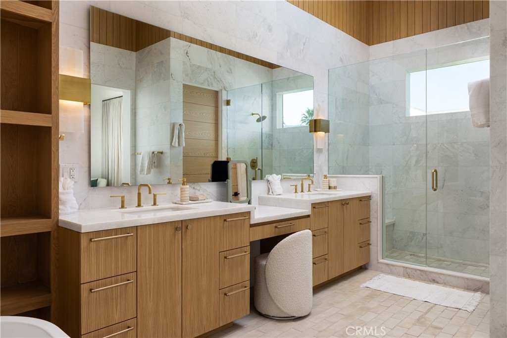 Tamarisk C.C. (32186) - Residential
