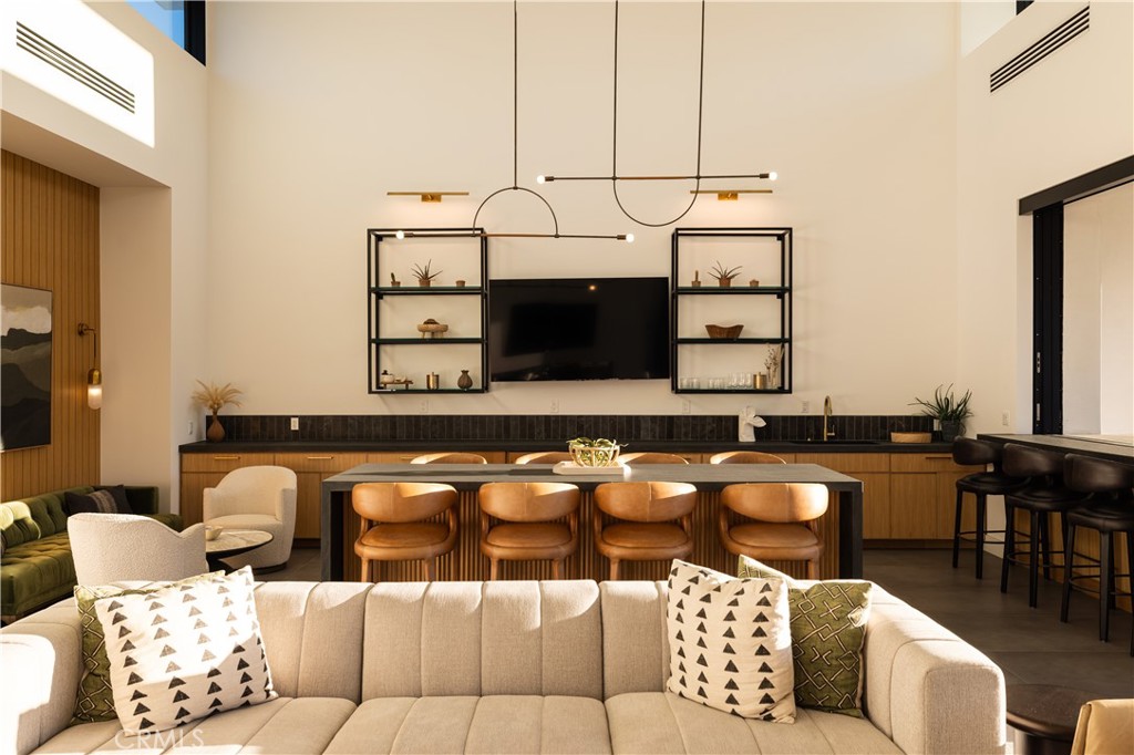 Tamarisk C.C. (32186) - Residential