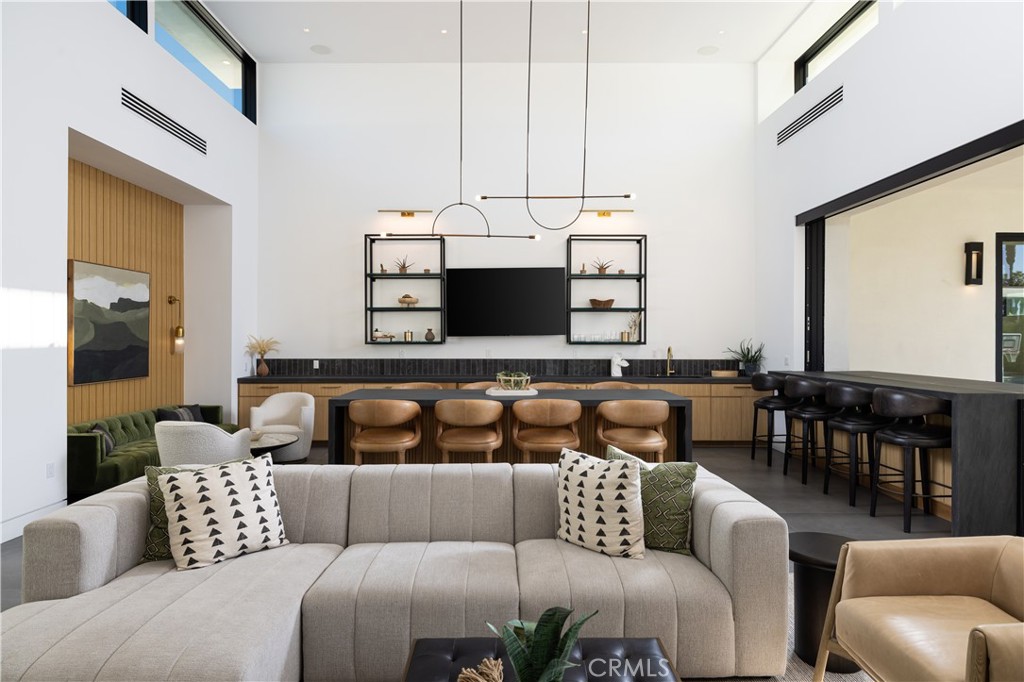Tamarisk C.C. (32186) - Residential