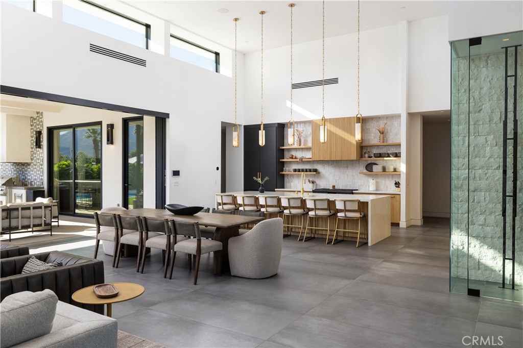 Tamarisk C.C. (32186) - Residential