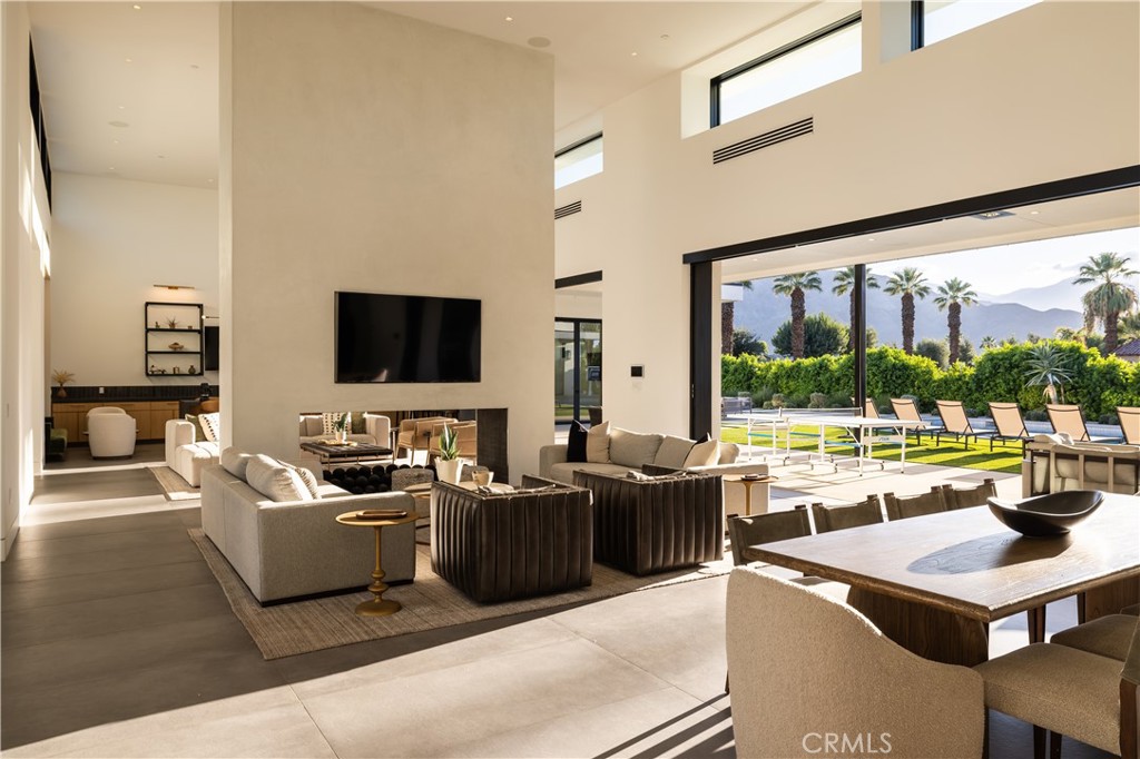 Tamarisk C.C. (32186) - Residential