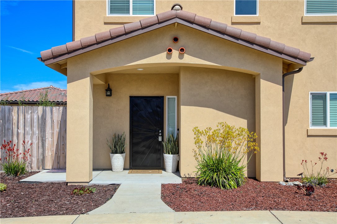 PROPERTIES 2510 Terrace Sands