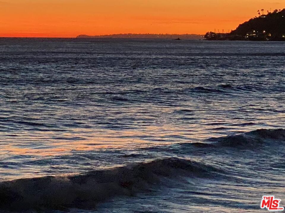 Properties 4 18842 Pacific Coast Highway