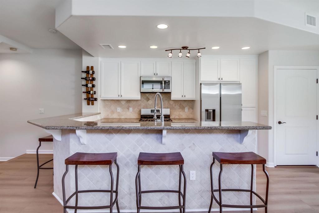 Pacific Beach - Residential