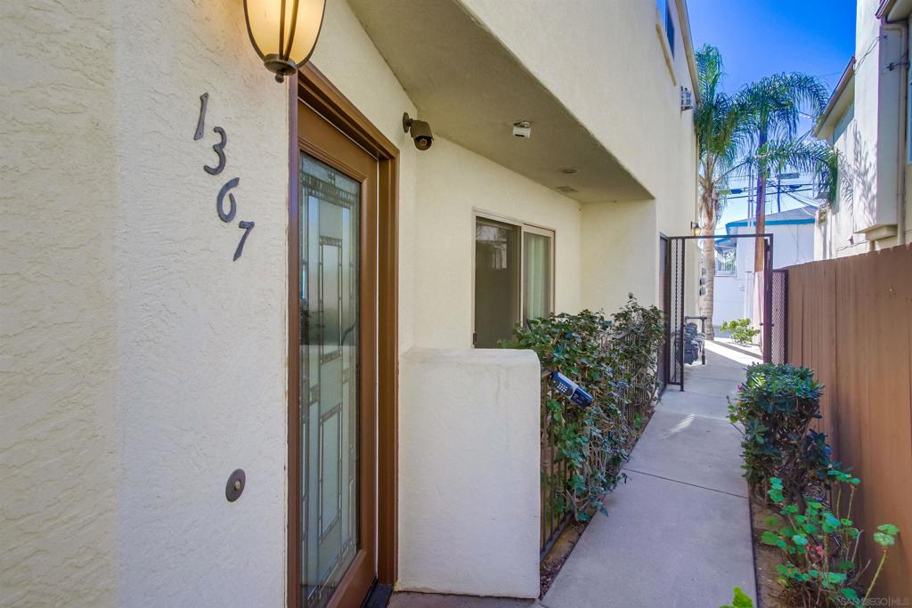 Pacific Beach - Residential