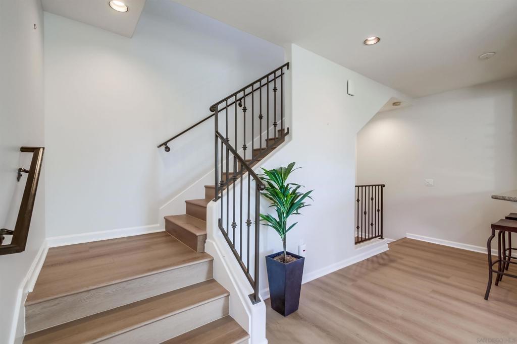 Pacific Beach - Residential