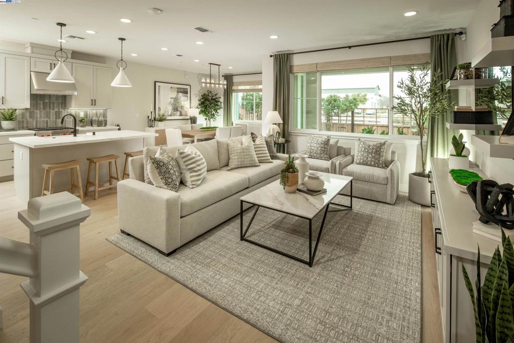 Not Listed - Residential