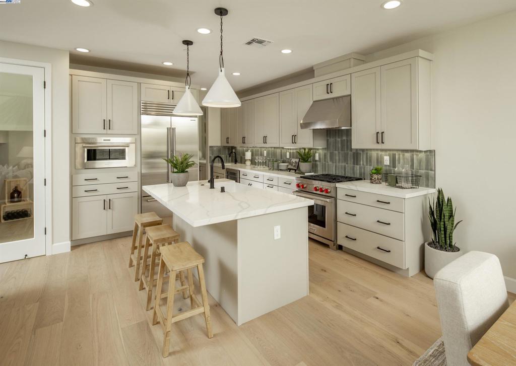 Not Listed - Residential