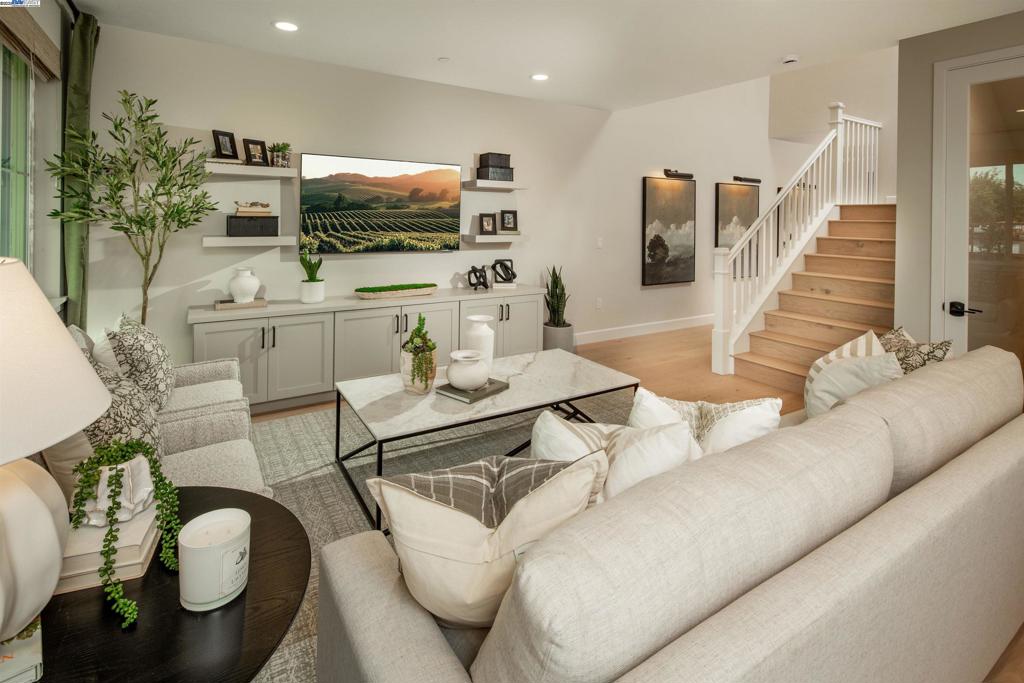 Not Listed - Residential