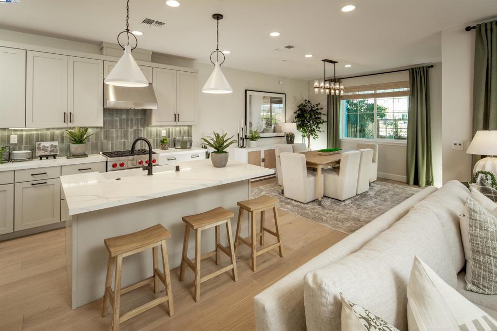 Not Listed - Residential